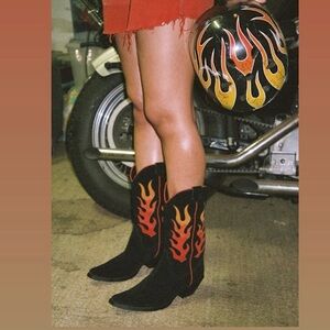 Jeffrey Campbell Flameboy Black Flame Size 7.5